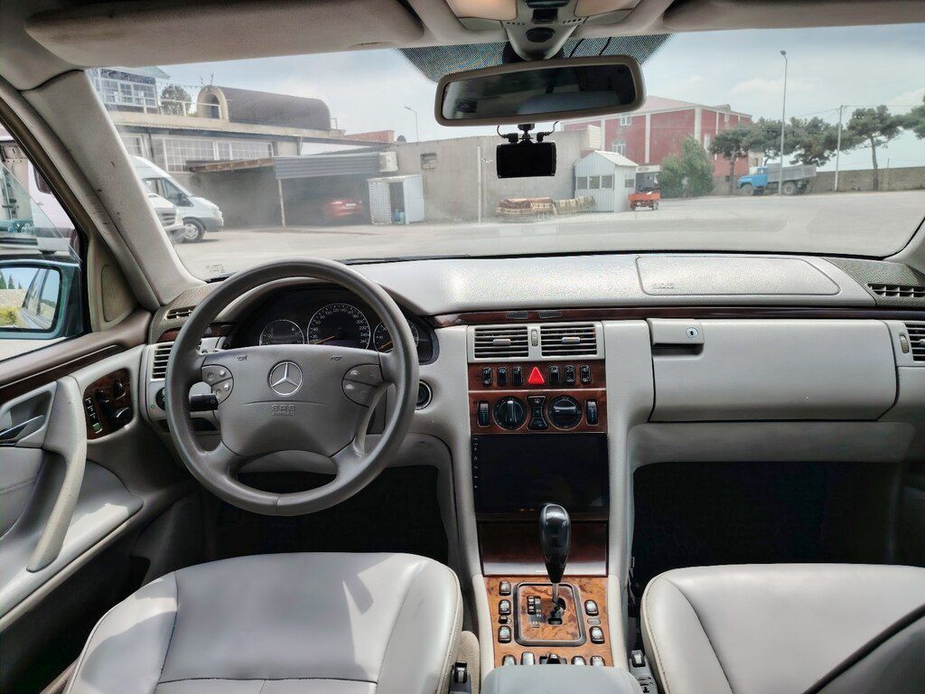 Mercedes E 320, 3.2 L, 2000 il, 370 000 km — Avtomobillər, Bakı (11)