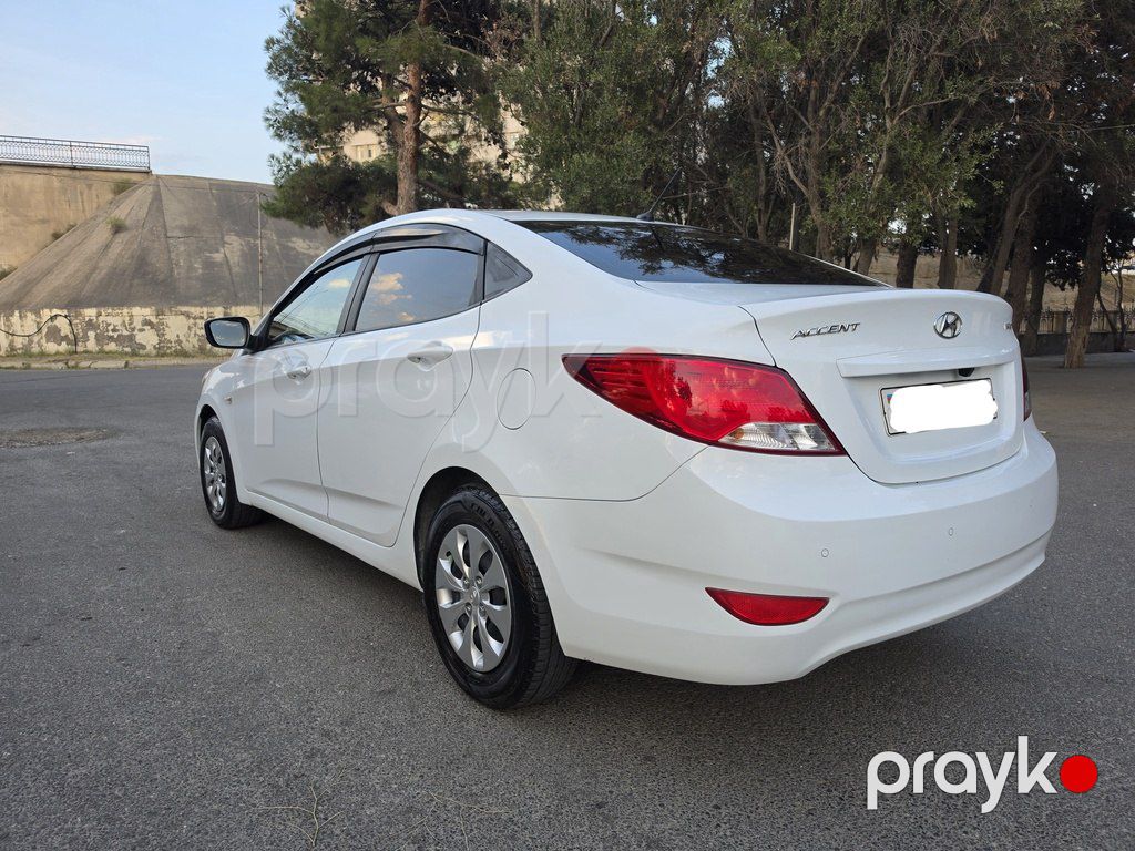 Hyundai Accent, 1.4 L, 2016 il, 166 300 km — Avtomobillər, Bakı (10)
