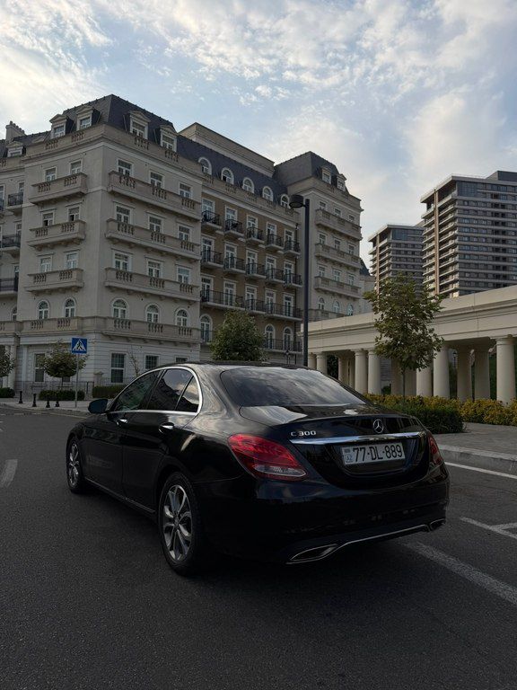Mercedes C 300, 2.0 L, 2016 il, 88 150 km — Avtomobillər, Bakı (4)