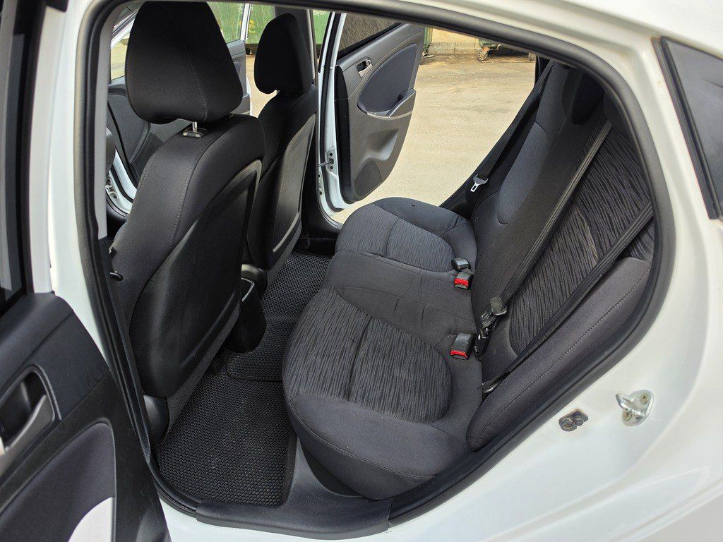 Hyundai Accent, 1.4 L, 2016 il, 166 300 km — Avtomobillər, Bakı (7)