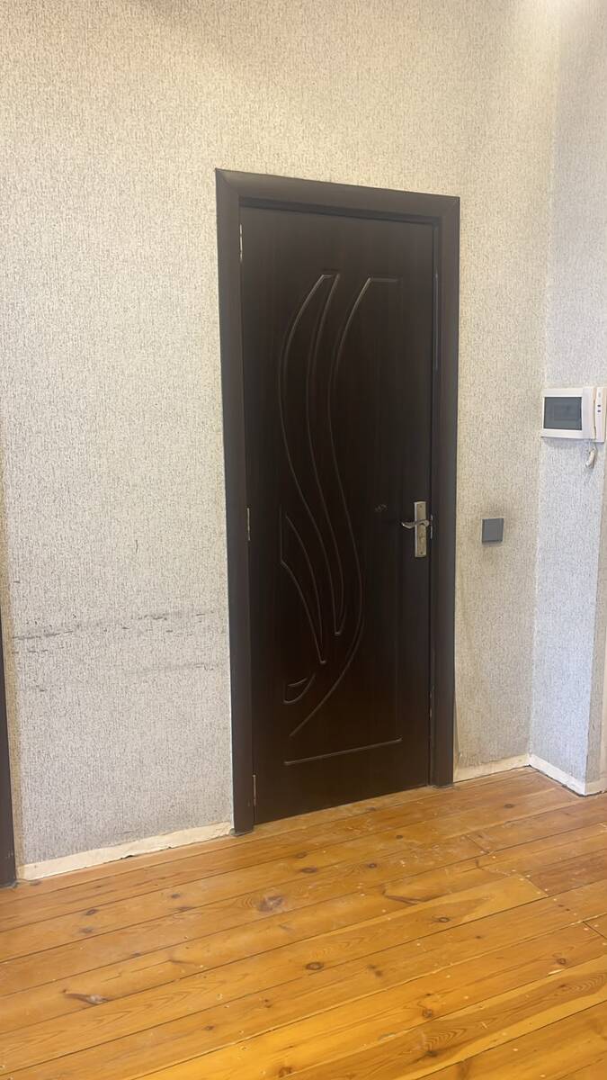 Qapı — Təmir və inşaat, Bakı (2)
