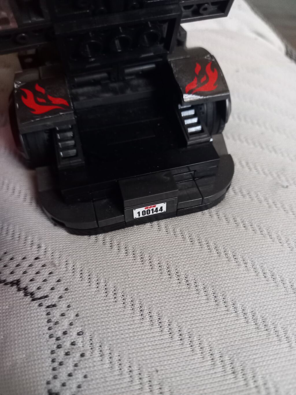 LEGO tərzində yığılan Porsche yarış avtomobili modeli. Oyuncaq qara və — Konstruktorlar, Xırdalan (4)