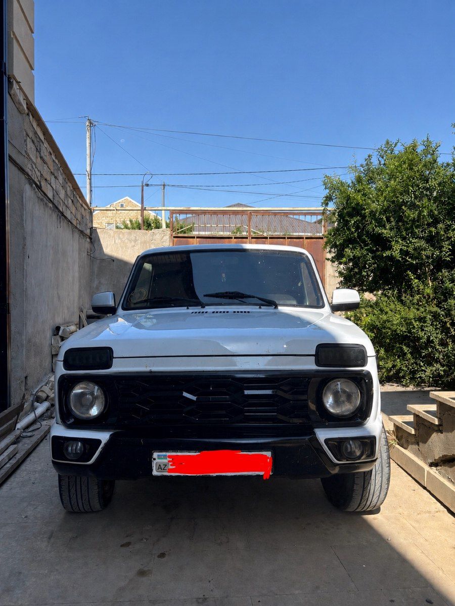 LADA (VAZ) Niva radiator barmaqlığı — Ehtiyat hissələri və aksesuarlar, Bakı