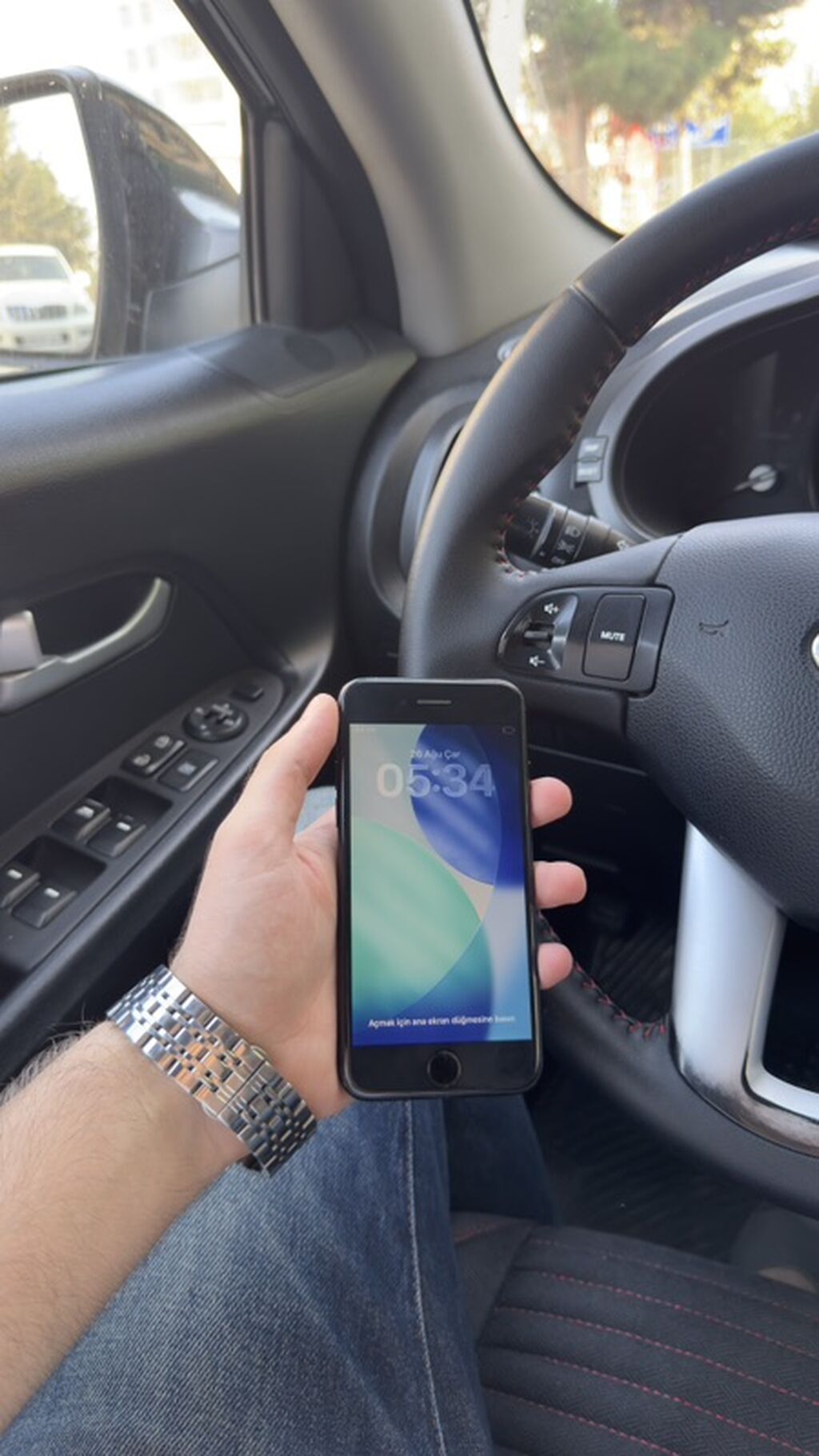 IPhone SE 2020, 64 GB, Qara, Barmaq izi, Simsiz şarj — Apple iPhone, Digah (2)