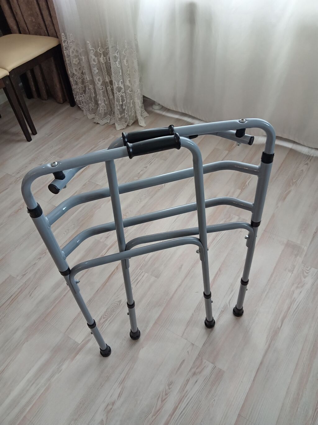 Yeriş üçün tənzimlənən yürüyən çərçivə - Material: yüngül, möhkəm — Mallar, Sumqayıt (2)