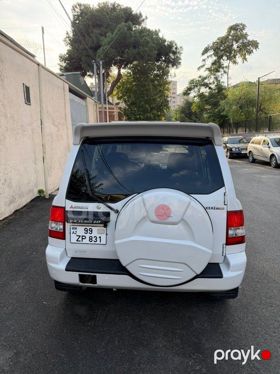 Mitsubishi Pajero io, 1.8 L, 2001 il, 238 973 km — Avtomobillər, Bakı (7)