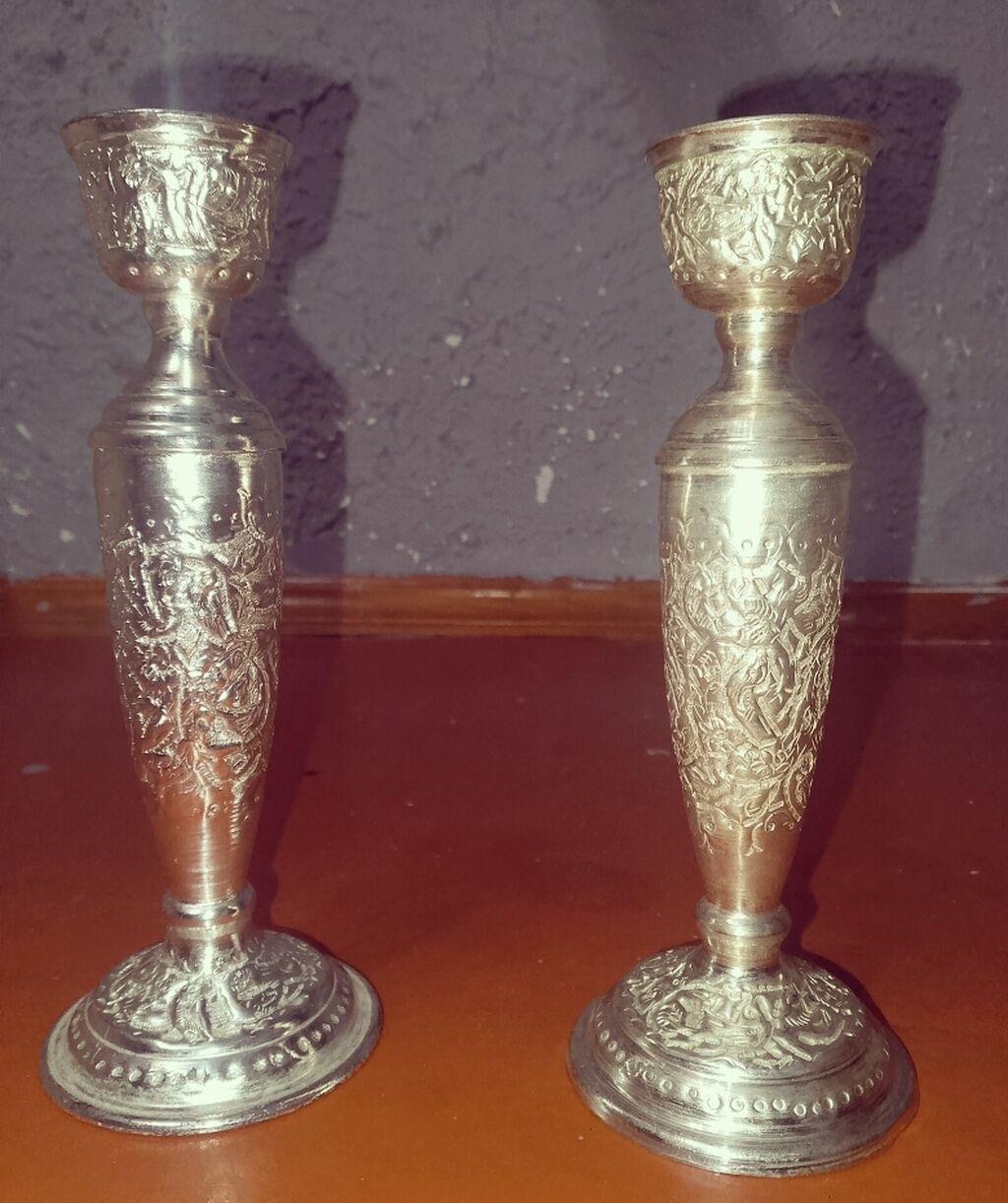 Dekorativ metal şamdan dəsti və qaşıq dəsti.Qədimi və dekarativ — Mallar, Digah