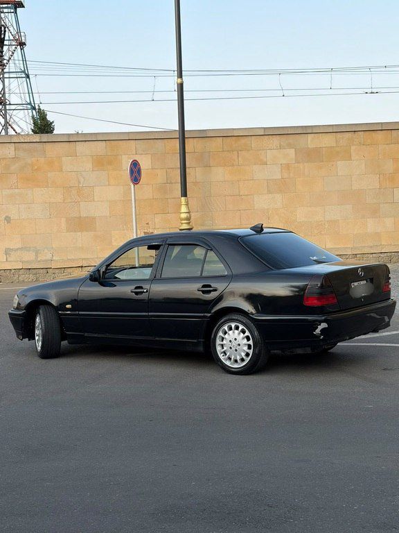 Mercedes C 200, 2.0 L, 1995 il, 383 000 km — Avtomobillər, Bakı (2)