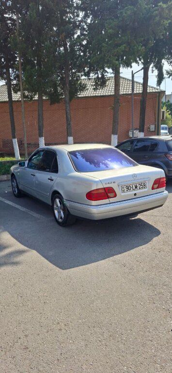 Mercedes E 240, 2.4 L, 1999 il, 256 000 km — Avtomobillər, Masallı (9)
