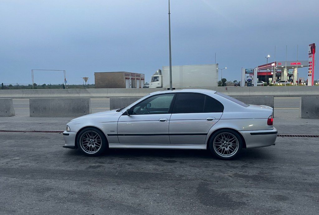 BMW 525, 2.5 L, 2000 il, 305 000 km — Avtomobillər, Bərdə (6)