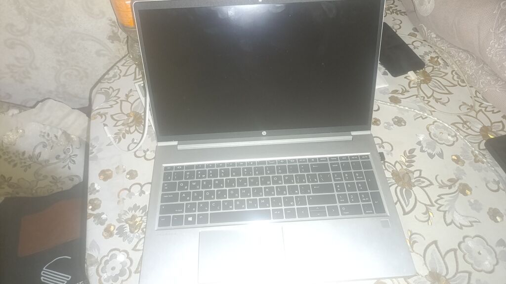 Yeni HP ProBook, 15.6 ", AMD Ryzen 3, 256 GB, Ünvandan götürmə, Pulsuz çatdırılma — HP, Bakı (2)