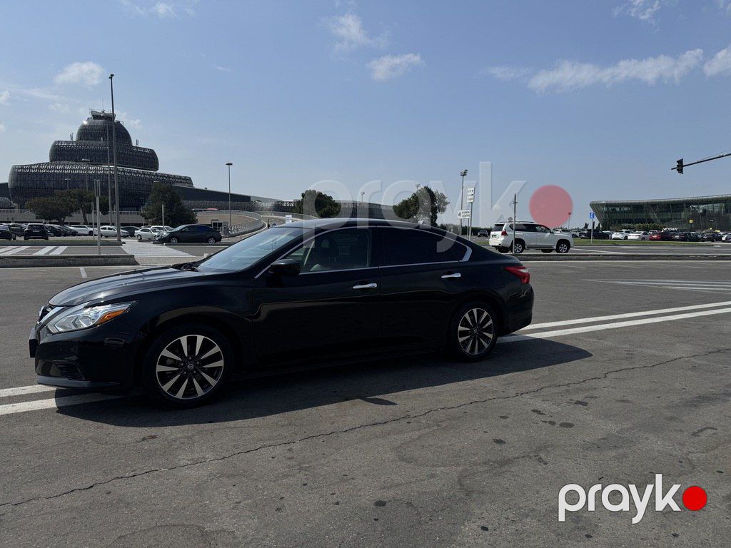 Nissan Altima, 2.5 L, 2017 il, 177 670 km — Avtomobillər, Bakı (6)