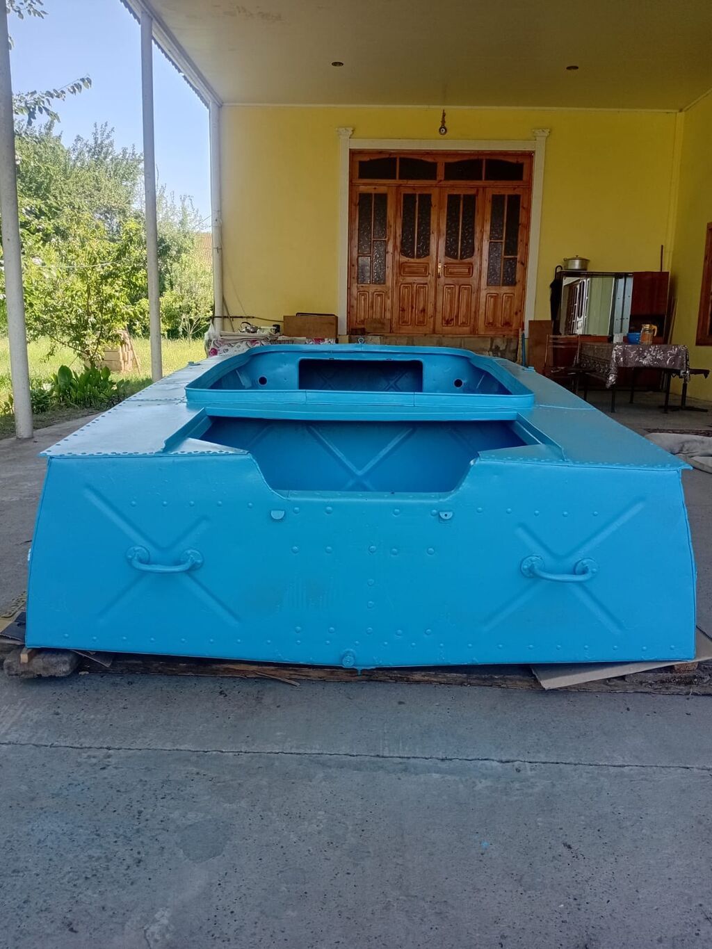 Metal qayıq satılır. Qiymətdə razilasmaq olar Möhkəm metal korpuslu — Mallar, Bakı (3)