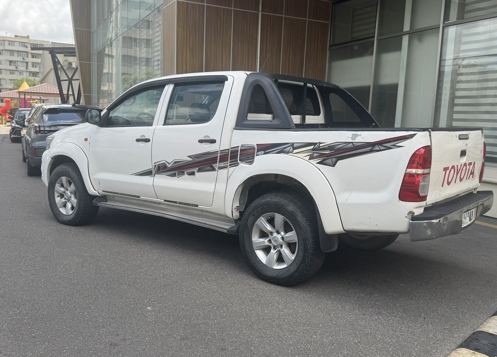 Toyota Hilux, 2013 il, 243231 km — Avtomobillər (3)