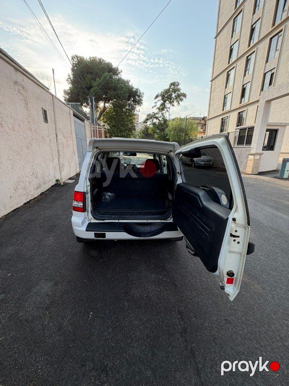 Mitsubishi Pajero io, 1.8 L, 2001 il, 238 973 km — Avtomobillər, Bakı (8)
