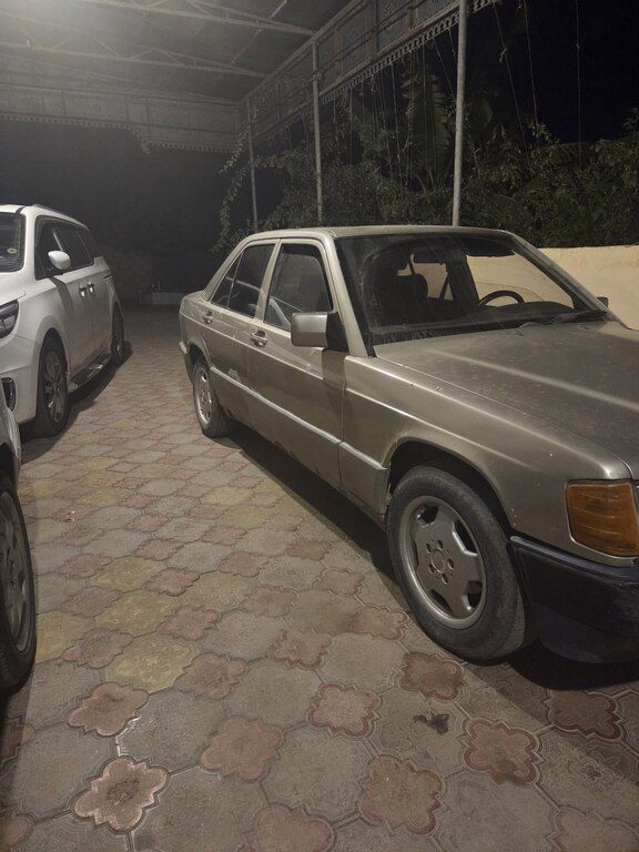 Mercedes 190, 2.0 L, 1986 il, 220 135 km — Avtomobillər, Saatlı (3)