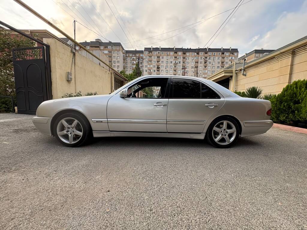 Mercedes E 320 4MATIC, 3.2 L, 1999 il, 462 107 km — Avtomobillər, Xırdalan (3)