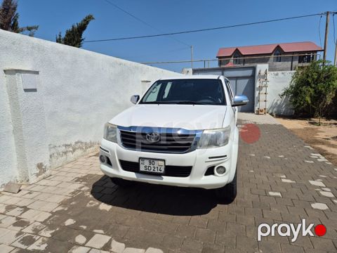 Toyota Hilux, 2.7 L, 2013 il, 101 000 km