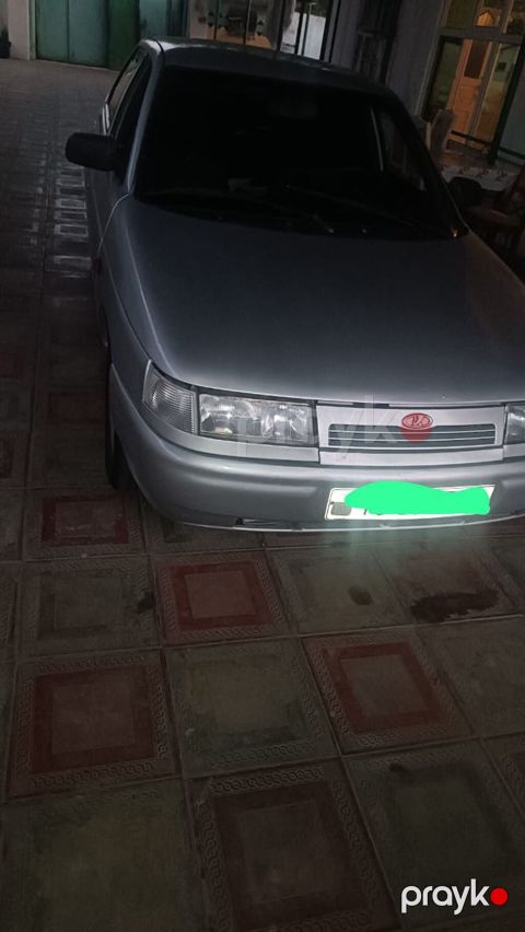 VAZ (Lada) 2112: 1.5 l Hetçbek