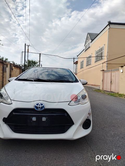 Toyota Aqua, 1.5 L, 0.9 kWh, 2016 il, 55 000 km