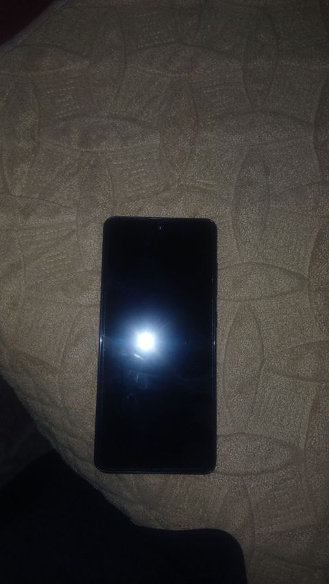 Samsung Galaxy A51, rəng - Qara, Barmaq izi — Quba