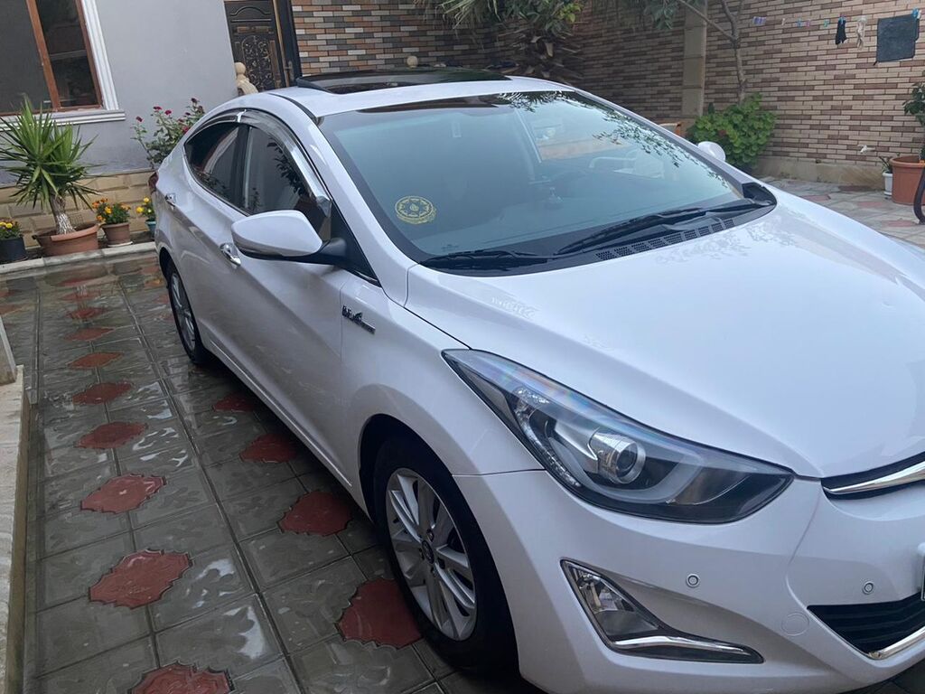 Hyundai Avante: 1.6 l 2013 il Sedan — Avto, Masazır (4)