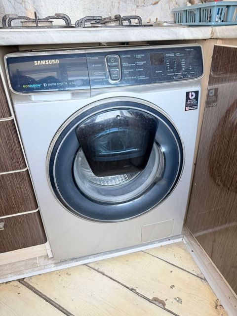 6.5kg Samsung paltaryuyan köç ilə bağlı satılır tam işlək 320azn Unvan — Bakı