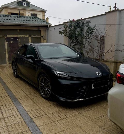 Toyota Camry, 2.0 L, 1 kWh, 2025 il, 16 000 km — Bakı