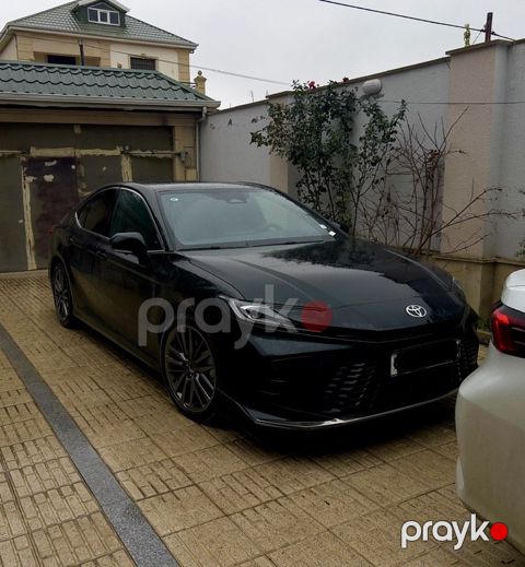 Toyota Camry, 2.0 L, 1 kWh, 2025 il, 16 000 km