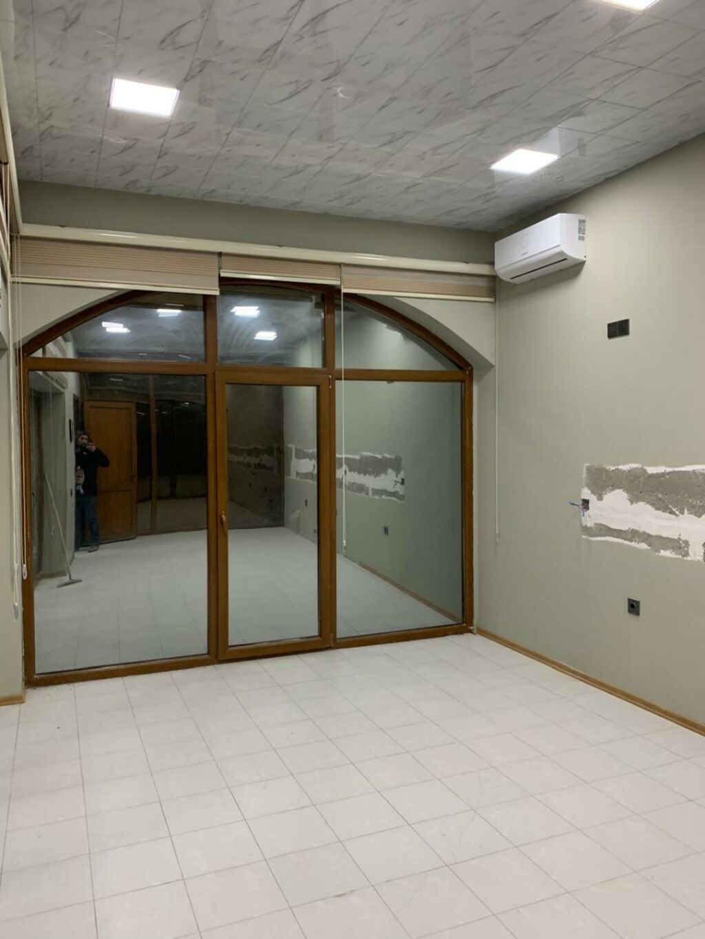Villa – geniş həyət, hovuz və sauna - İki mərtəbəli, klassik üslubda — Daşınmaz əmlak, Sumqayıt