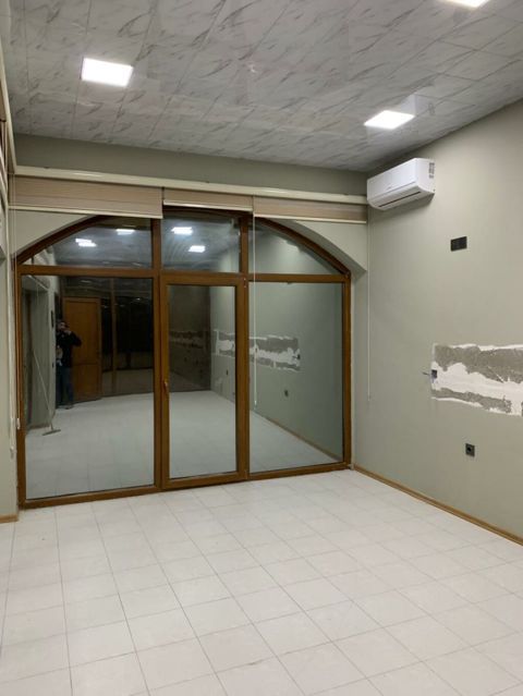 Villa – geniş həyət, hovuz və sauna - İki mərtəbəli, klassik üslubda — Sumqayıt