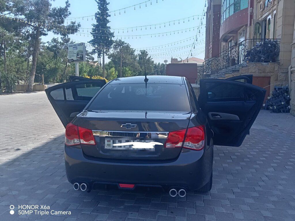 Chevrolet Cruze, 1.4 L, 2010 il, 299 000 km — Avtomobillər, Şirvan (7)