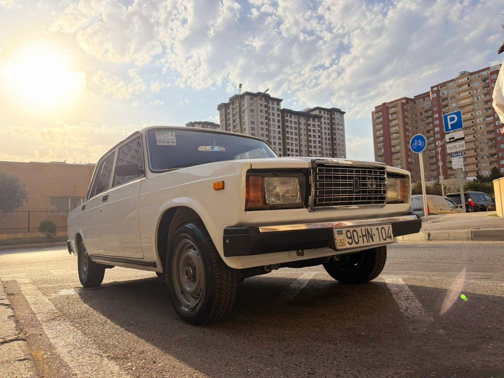 Lada (VAZ) 2107, 1.6 L, 2010 il, 410 000 km — Avtomobillər, Bakı (3)