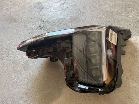 Kia Sorento 2025 ön sol farası — Bakı