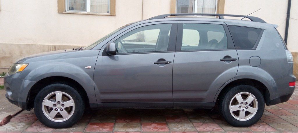 Mitsubishi Outlander, 3.0 L, 2007 il, 300 000 km — Avtomobillər, Bakı (4)