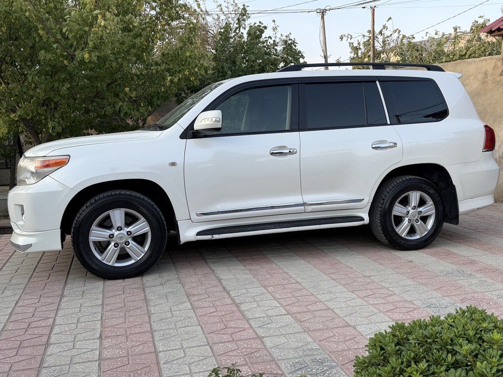 Toyota Land Cruiser, 4.0 L, 2011 il, 162 000 km — Avtomobillər, Bakı (2)