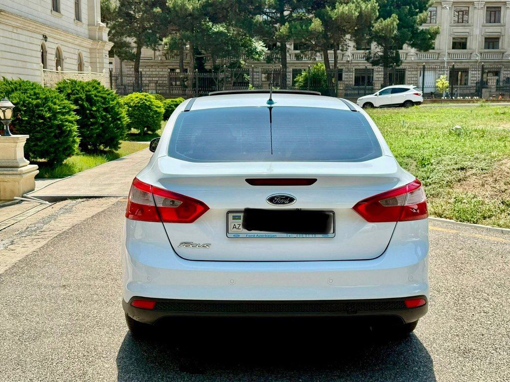 Ford Focus, 1.5 L, 2014 il, 167 000 km — Avtomobillər, Bakı (3)