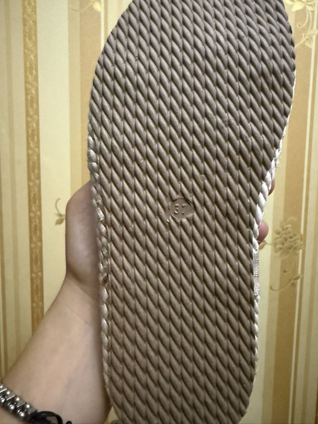 İp toxunuşlu sandal - Model: İp dizaynlı, düyünlü üst hissə - Rəng — Şəxsi əşyalar, Bakı (2)