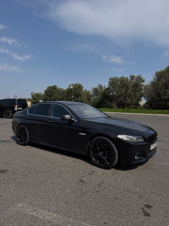 BMW 528, 2.0 L, 2013 il, 186 000 km — Avtomobillər, Bakı (3)