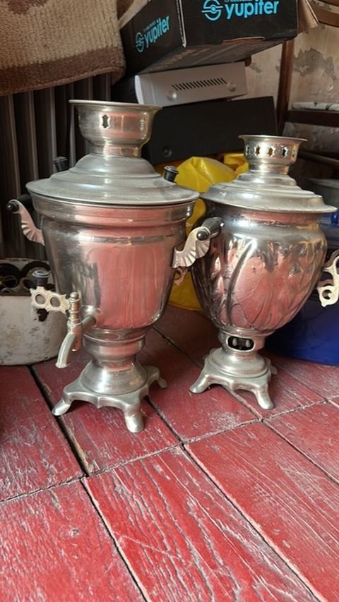 Məhsul: Metal samovarlar (2 ədəd - Klassik dizaynlı, cilalı metal — Digah