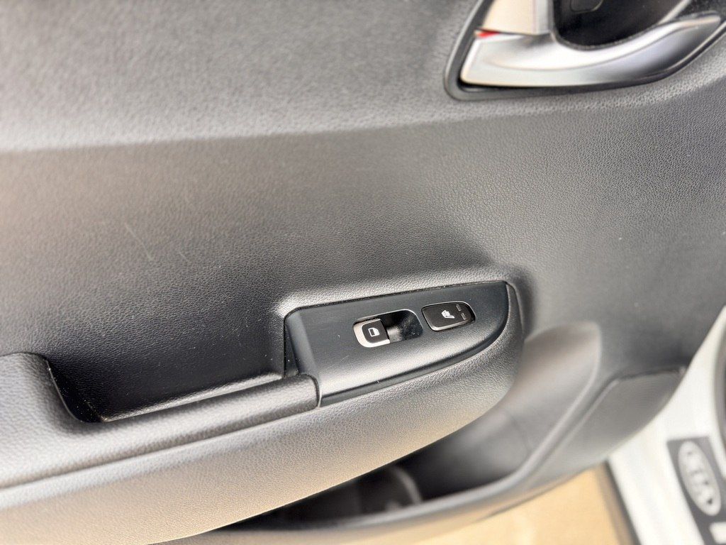 Kia Rio X-Line, 1.6 L, 2020 il, 115 000 km — Avtomobillər, Bakı (12)