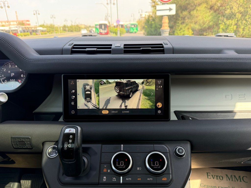 Land Rover Defender, 3.0 L, 2020 il, 105 000 km — Avtomobillər, Bakı (10)