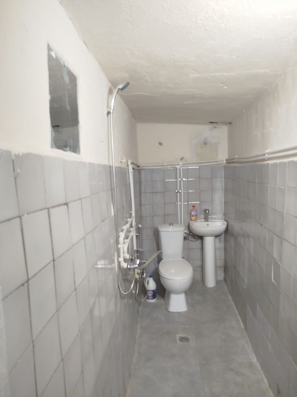 Nərimanov metrosundan 10deq məsafə Montin bazarının yanı 57nomreli — Daşınmaz əmlak, Bakı (8)