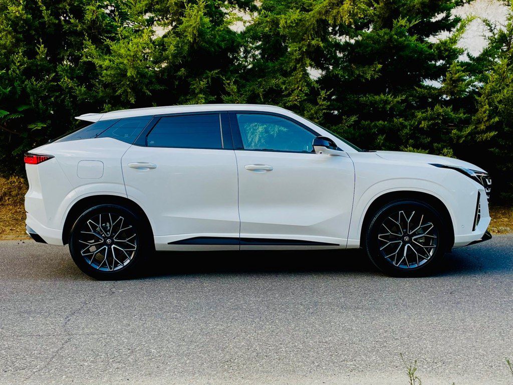 Changan Uni-Z, 1.5 L, 18.4 kWh, 2025 il, 8 700 km — Avtomobillər, Bakı (7)