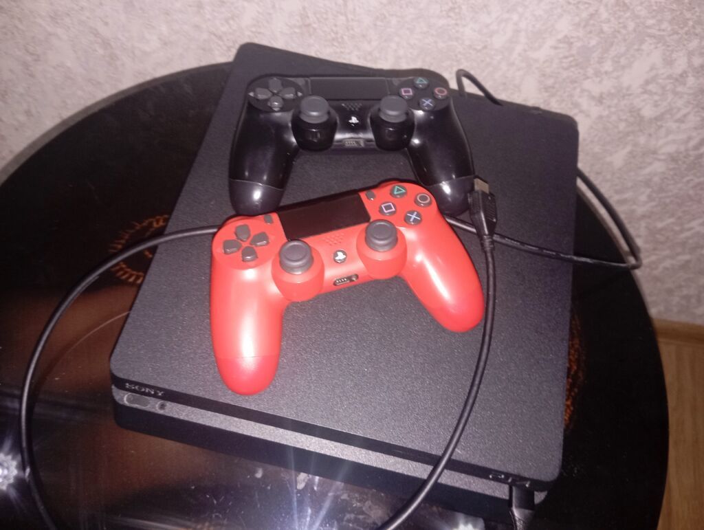 Sony PlayStation 4 (Slim) oyun konsolu içində fc25 Roblox var — Oyun konsolları, Gəncə