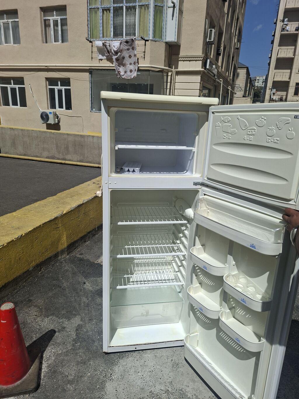 İşlənmiş 2 qapılı Beko Soyuducu Satılır, rəng - Ağ — Soyuducular, Digah (2)