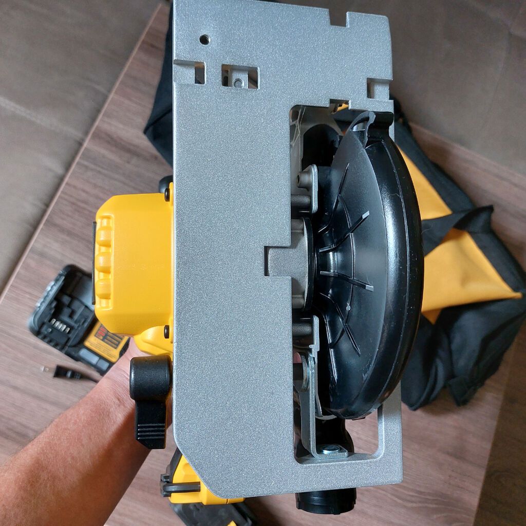 Dewalt DCS565 original, charger 110-120v, akumulyator 5A, dəst yenidir — Alətlər, Bakı (8)