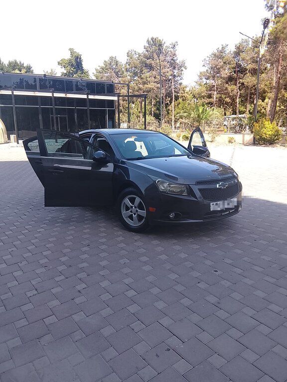 Chevrolet Cruze, 1.4 L, 2010 il, 299 000 km — Avtomobillər, Şirvan