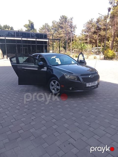 Chevrolet Cruze, 1.4 L, 2010 il, 299 000 km