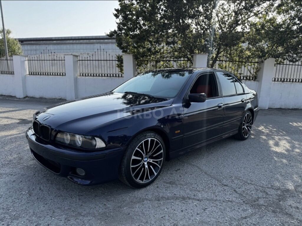 BMW 5 Series E39 sedan - Kuzov: sedan, tünd göy rəng - Mühərrik — Avto, Masazır (8)